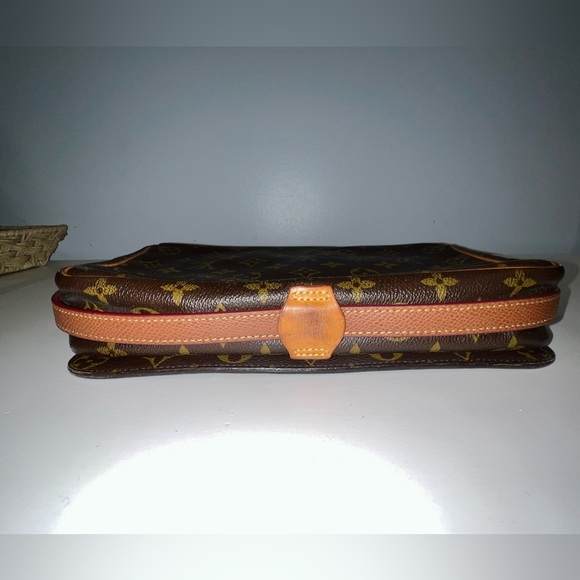 Vintage Louis Vuitton purse and wallet - Picture 6 of 15
